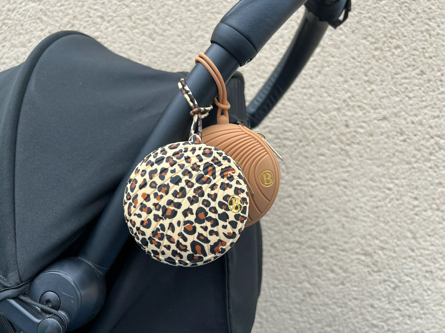 Boîte à Tétines | Pratique, Hygiénique et Indispensable pour Bébé