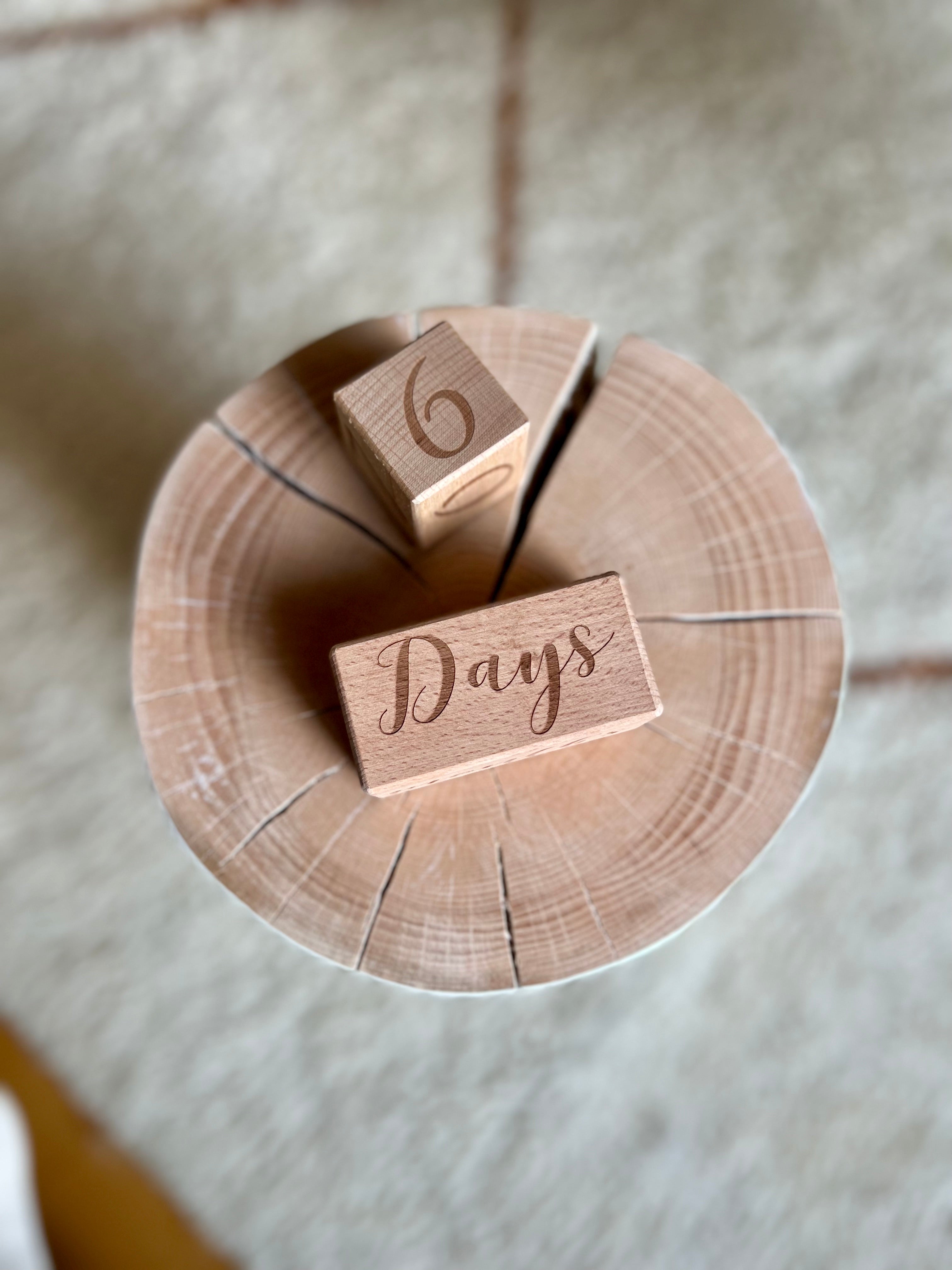 Cubes étapes bébé en bois cadeau de naissance original utile et durable pour fille ou garçon